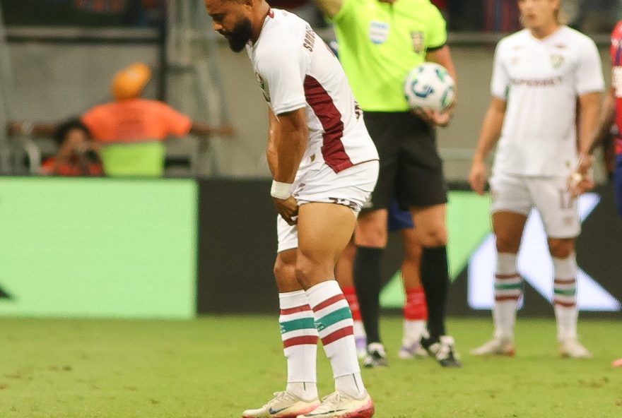 lesao-de-samuel-xavier-preocupa-o-fluminense-apos-partida-contra-o-bahia