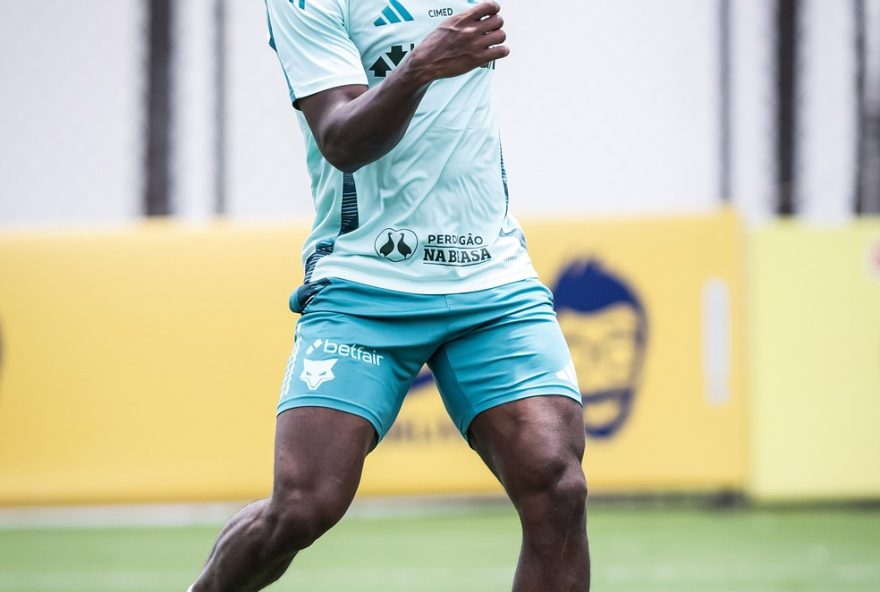 lesao-leve3A-sinisterra-vai-passar-ferias-em-tratamento-no-cruzeiro lesao-leve3A-sinisterra-vai-passar-ferias-em-tratamento-no-cruzeiro