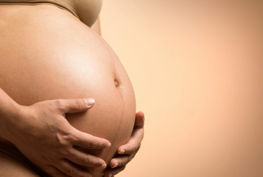 licenca-maternidade-pode-aumentar-em-casos-de-complicacao-no-parto
