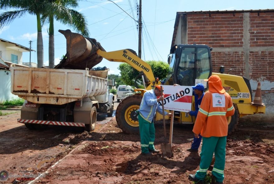 Prefeitura de Goiânia limpou 120 lotes nos últimos 30 dias, autuados pela Amma, de proprietários que descumprem Código de Posturas do Município