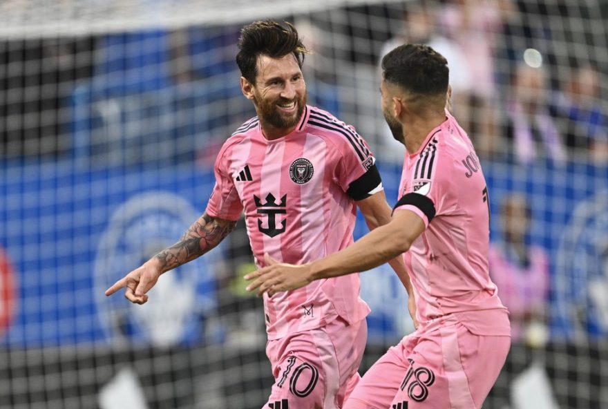 lionel-messi-brilha-com-dois-golacos-na-vitoria-do-de-miami-sobre-o-montreal-na-mls