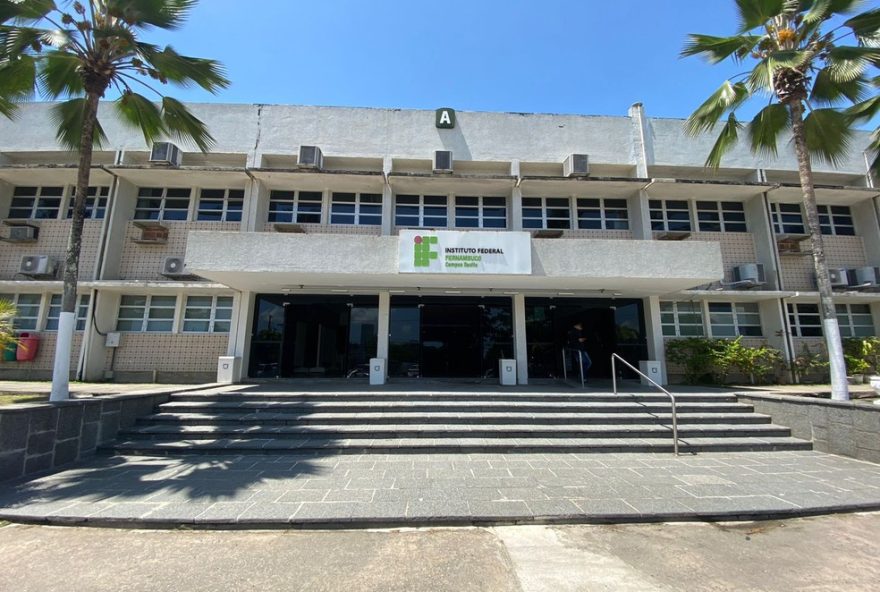 lista-de-aprovados-ifpe-sisu-20253A-veja-agora-os-581-aprovados-nos-cursos-de-graduacao-matriculas-de-27-a-31-de-janeiro.-confira