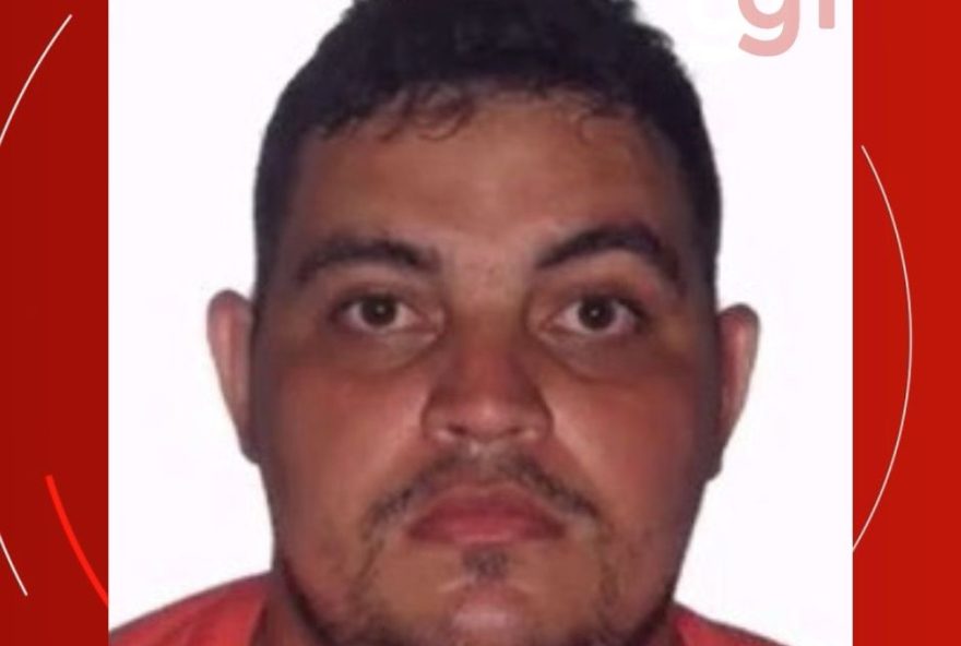 lista-vermelha3A-criminoso-procurado-por-matar-pm-em-mt-e-preso-no-rj-recompensa-de-r24-10-mil lista-vermelha3A-criminoso-procurado-por-matar-pm-em-mt-e-preso-no-rj-recompensa-de-r24-10-mil