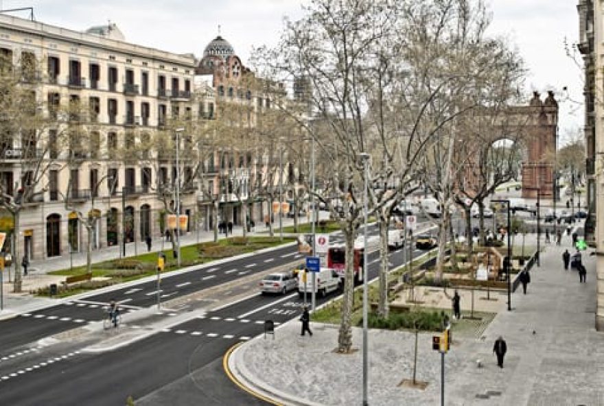 lola-domenech-adria-goula-remodelling-of-passeig-de-st-joan-boulevard