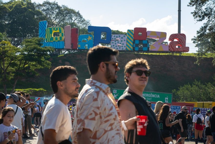 lollapalooza-brasil-20273A-novas-datas2C-venda-exclusiva-e-atracoes-a-serem-confirmadas