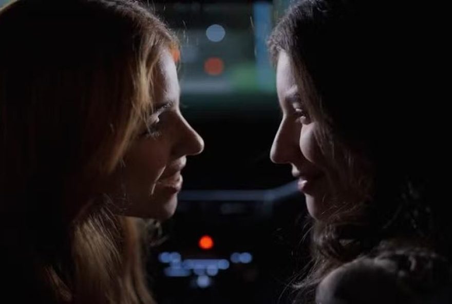 lorena-e-juquinha-se-beijam-em-tres-gracas-e-internet-vibra3B-veja-reacoes-ao-casal-loquinha lorena-e-juquinha-se-beijam-em-tres-gracas-e-internet-vibra3B-veja-reacoes-ao-casal-loquinha