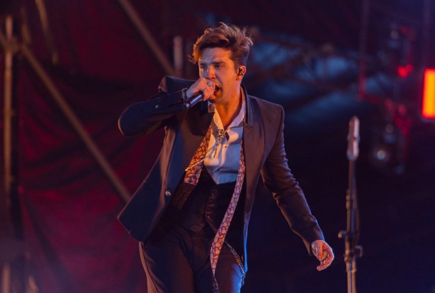 luan-santana-emociona-luanetes-com-hits-em-show-na-festa-do-peao-de-americana