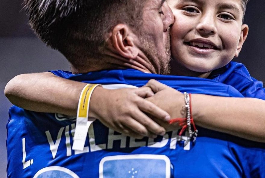 lucas-villalba-marca-gol-dedicado-ao-filho-e-revela-supersticoes-emocionantes