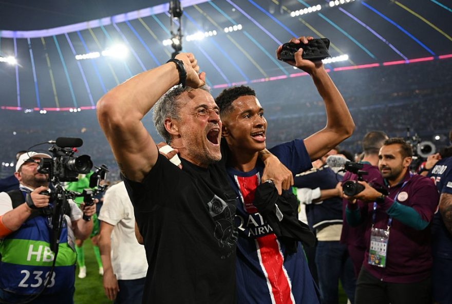 luis-enrique-emociona-ao-homenagear-filha-xana-na-conquista-da-champions-league-pelo-psg