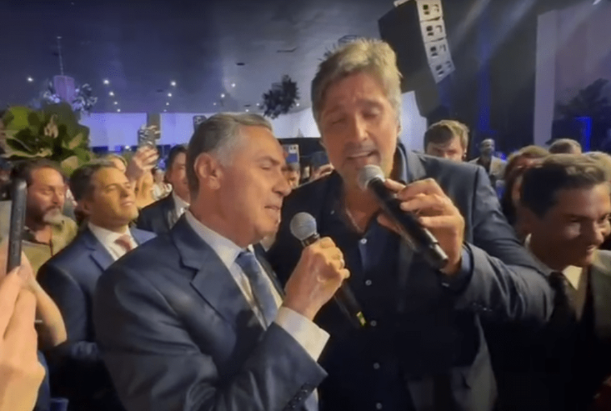 luis-roberto-barroso-e-sertanejo-fazem-dupla-em-festa-de-marcos-pereira