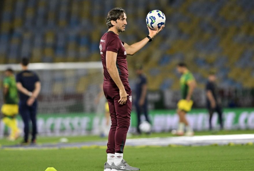 luis-zubeldia-transforma-desempenho-do-fluminense3A-veja-impacto-apos-45-dias-no-comando luis-zubeldia-transforma-desempenho-do-fluminense3A-veja-impacto-apos-45-dias-no-comando