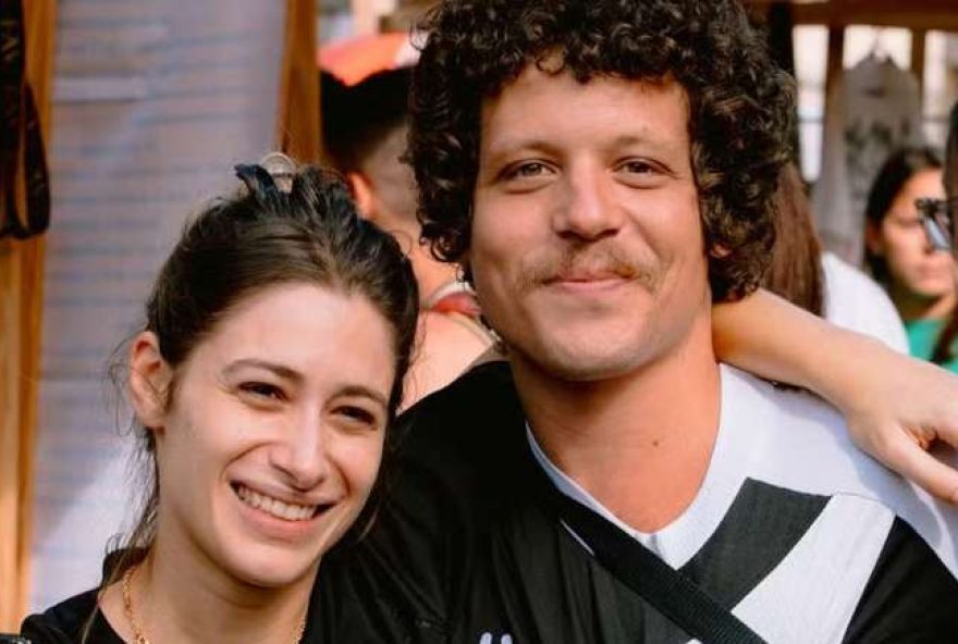 luisa-arraes-e-chico-chico-superam-turbulencias-e-fortalecem-relacao-em-show-no-rio-de-janeiro luisa-arraes-e-chico-chico-superam-turbulencias-e-fortalecem-relacao-em-show-no-rio-de-janeiro