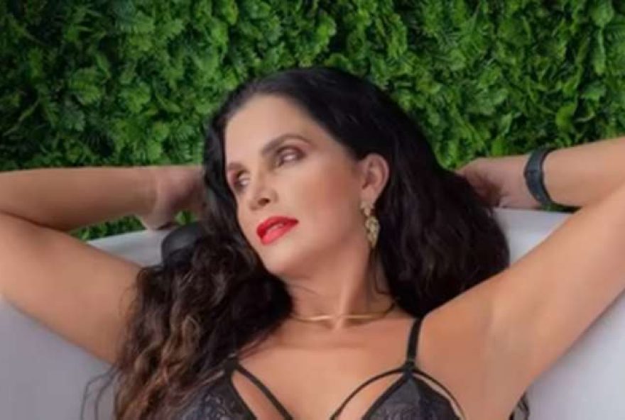 luiza-ambiel3A-ex-a-fazenda-surpreende-vendendo-agua-da-banheira luiza-ambiel3A-ex-a-fazenda-surpreende-vendendo-agua-da-banheira