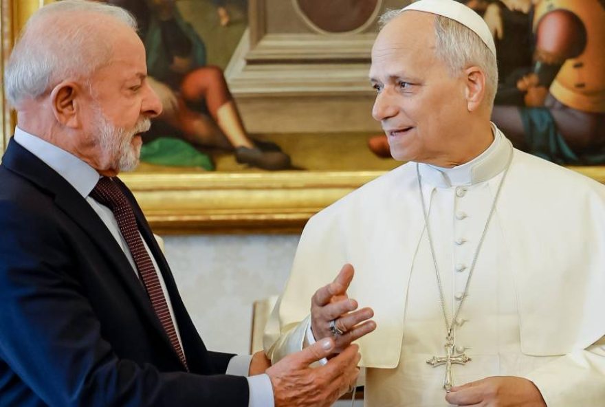 lula-aborda-temas-sagrados-e-mundanos-em-sua-agenda-eleitoral