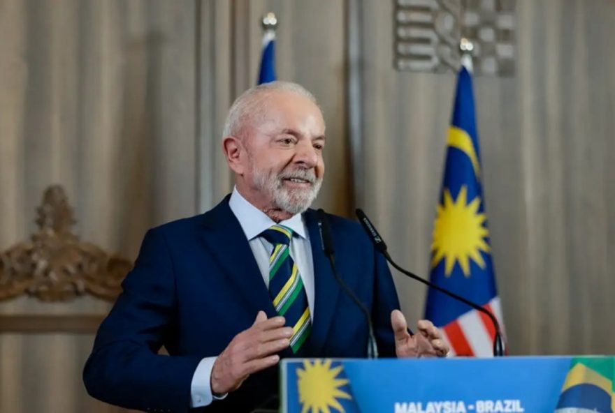 lula-adia-decisao-sobre-indicacao-de-jorge-messias-ao-stf