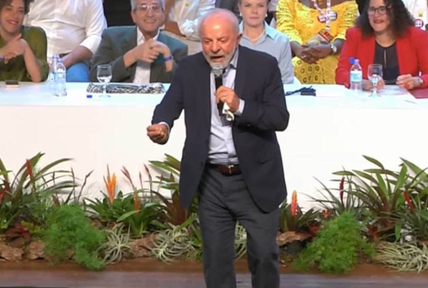 lula-admite-dificuldade-da-esquerda-em-dialogar-com-evangelicos