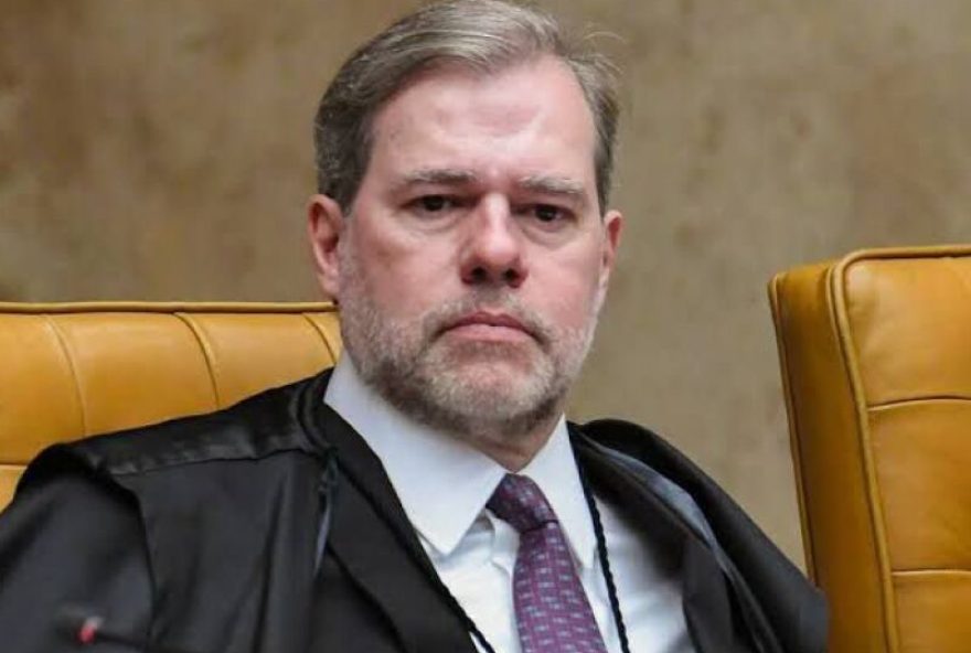 lula-afirma-que-revelacoes-da-pf-tornam-insustentavel-permanencia-de-toffoli-no-caso-master lula-afirma-que-revelacoes-da-pf-tornam-insustentavel-permanencia-de-toffoli-no-caso-master