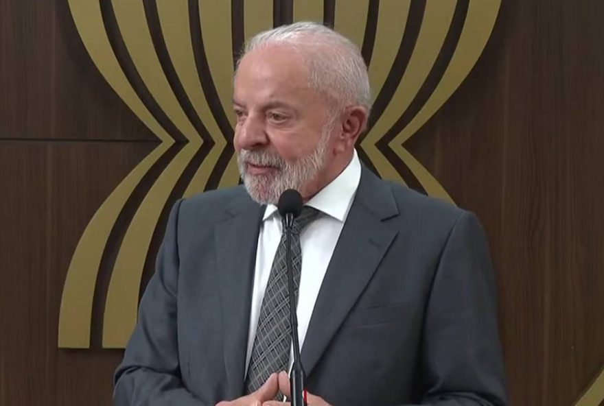 lula-ameaca-ligar-para-trump-se-negociacoes-nao-avancarem-pos-cop30