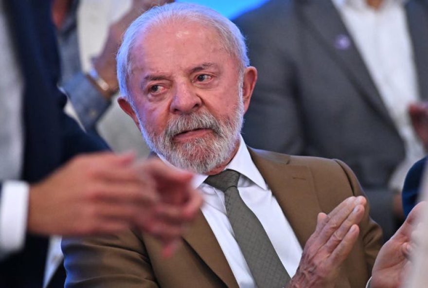 lula-anuncia-prohibicion-de-entrada-a-brasil-a-consejero-de-trump lula-anuncia-prohibicion-de-entrada-a-brasil-a-consejero-de-trump