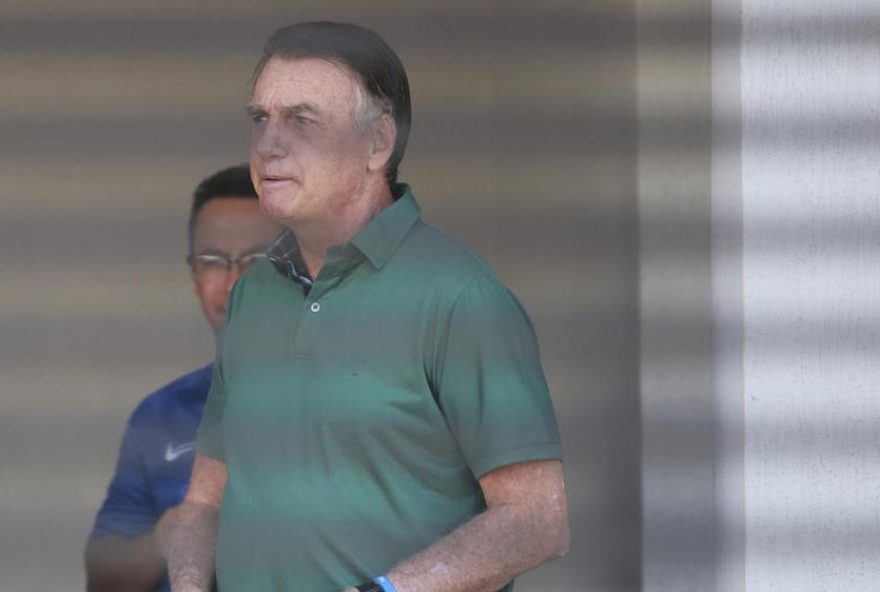 lula-anuncia-veto-a-lei-que-reduziria-pena-de-bolsonaro lula-anuncia-veto-a-lei-que-reduziria-pena-de-bolsonaro