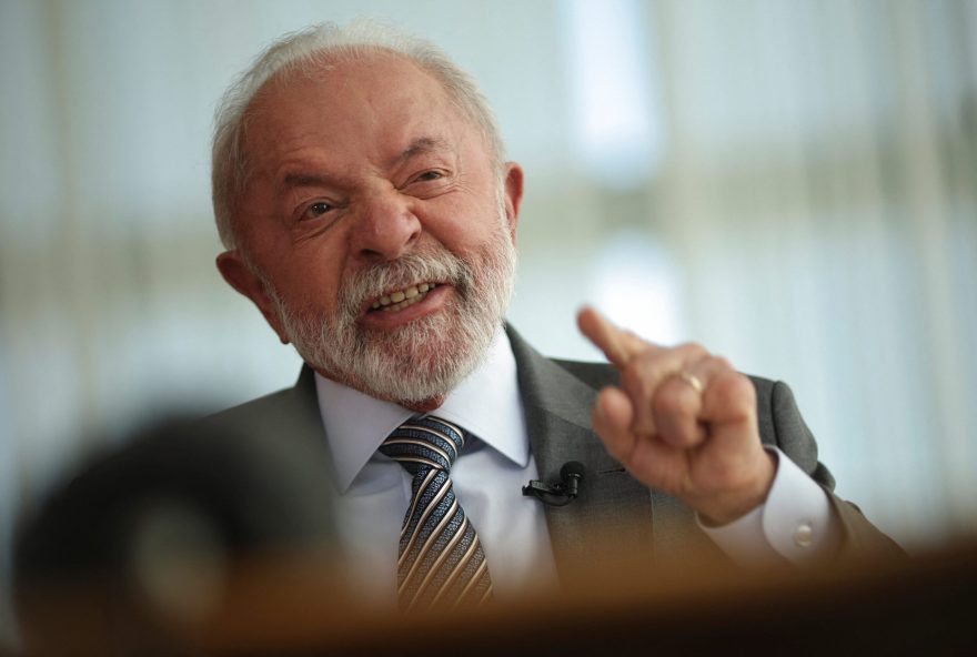 Presidente Luiz Inácio Lula da Silva durante entrevista à Reuters no Palácio da Alvorada
06/08/2025 REUTERS/Adriano Machado