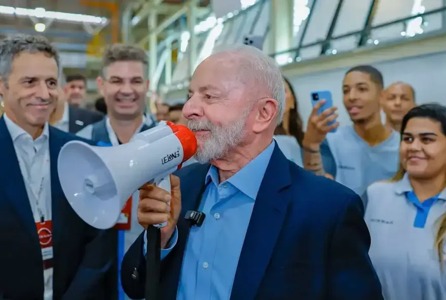 lula-assina-decreto-que-moderniza-regras-para-vales-alimentacao-e-refeicao