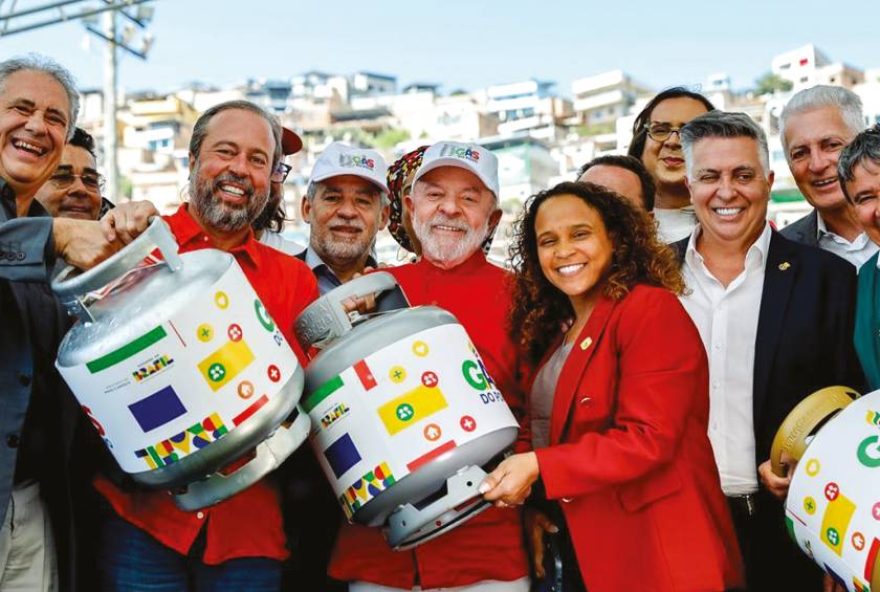 lula-coloca-governo-no-palanque-e-faz-oposicao-acelerar-escolha-do-adversario-para-2026