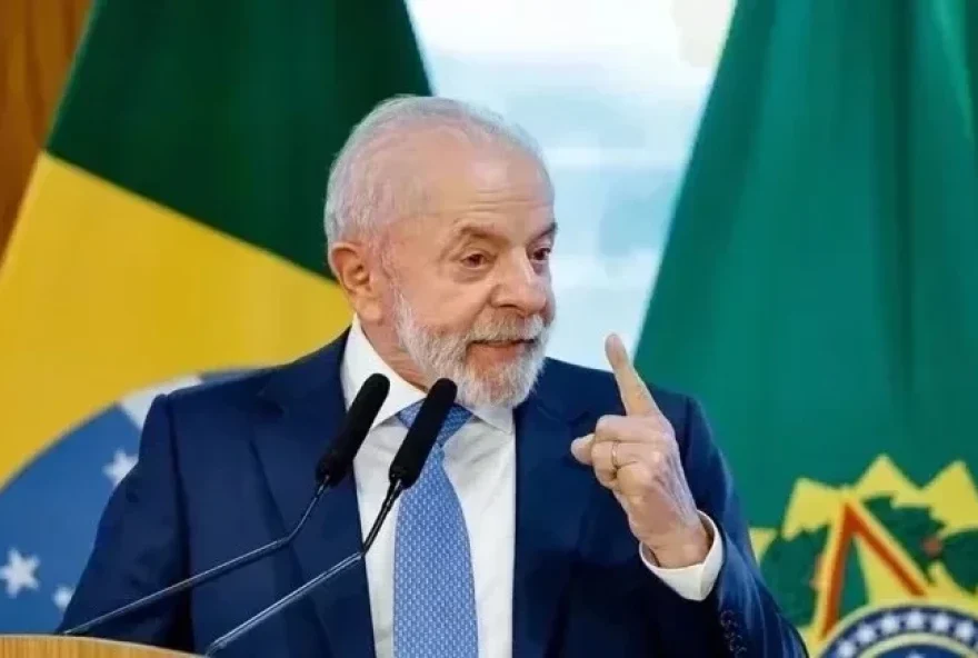 lula-critica-arquivamento-da-pec-da-blindagem-como-vergonha-nacional