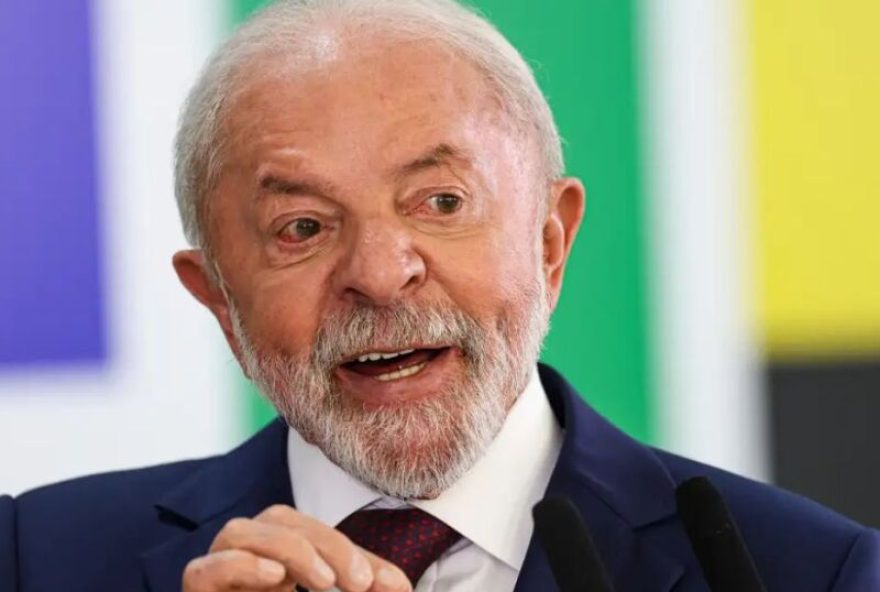 lula-critica-intervencao-militar-e-defende-diplomacia-na-america-latina lula-critica-intervencao-militar-e-defende-diplomacia-na-america-latina