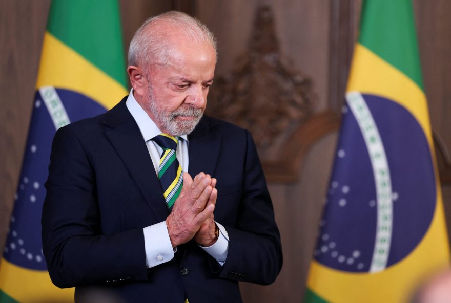 lula-declara-que-bolsonaro-faz-parte-do-passado-apos-encontro-com-trump lula-declara-que-bolsonaro-faz-parte-do-passado-apos-encontro-com-trump