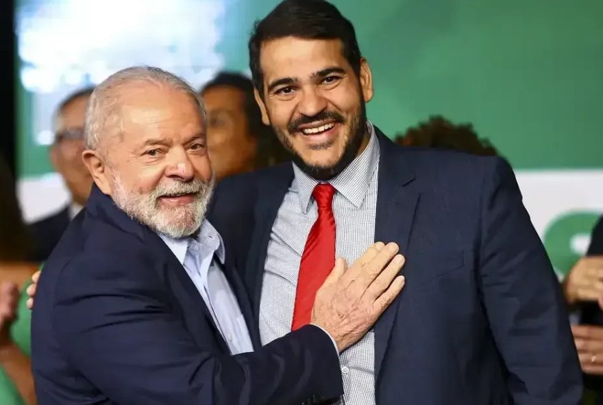 lula-deve-indicar-messias-ao-stf-e-nomear-boulos-ministro-ate-terca