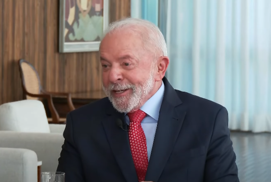 lula-diz-que-a-regulacao-das-redes-vai-ser-feita-22doa-a-quem-doer22