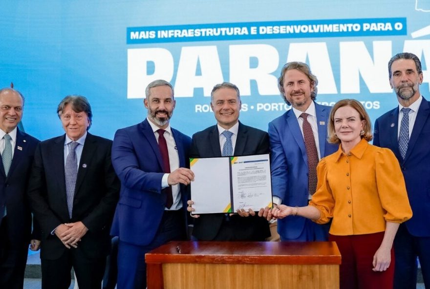 lula-e-gleisi-anunciam-r24-2-bilhoes-em-infraestrutura-para-o-parana.-saiba-para-quais-obras lula-e-gleisi-anunciam-r24-2-bilhoes-em-infraestrutura-para-o-parana.-saiba-para-quais-obras