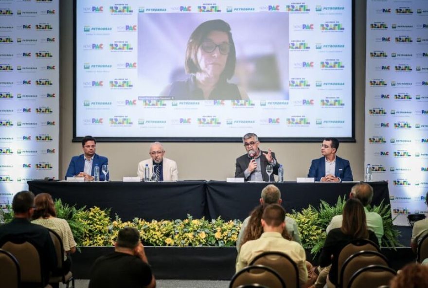 lula-em-pernambuco3A-presidente-anuncia-retomada-de-investimento-na-refinaria-e-em-barragem lula-em-pernambuco3A-presidente-anuncia-retomada-de-investimento-na-refinaria-e-em-barragem