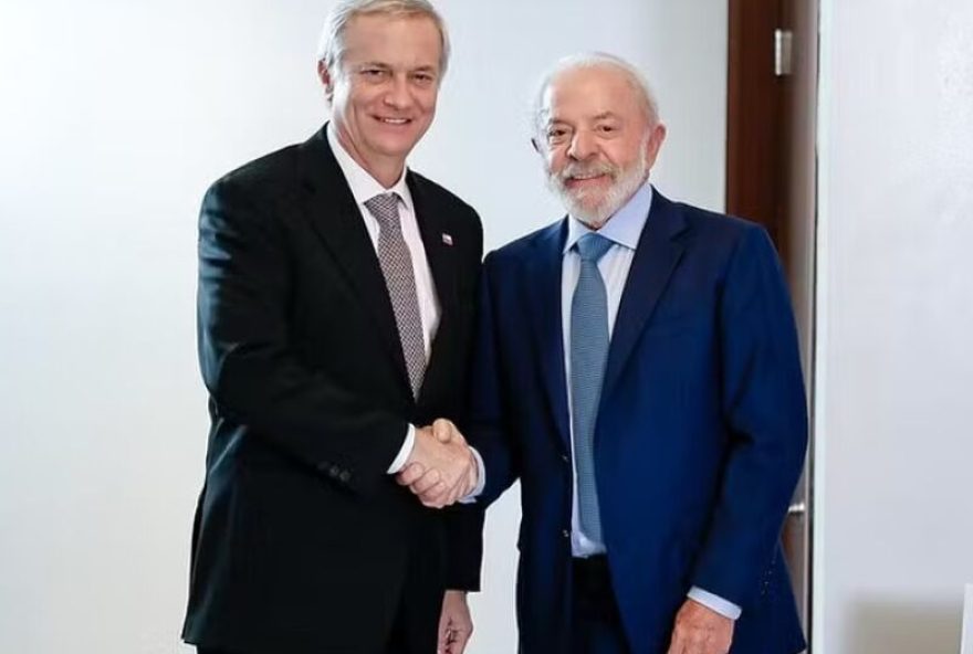 lula-encontra-presidente-eleito-do-chile3B-na-pauta2C-o-aprofundamento-das-relacoes-bilaterais lula-encontra-presidente-eleito-do-chile3B-na-pauta2C-o-aprofundamento-das-relacoes-bilaterais