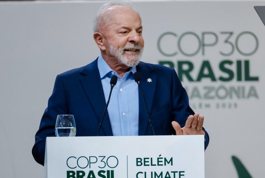 lula-enfatiza-criticas-aos-combustiveis-fosseis-em-belem-apos-aval-para-exploracao-na-foz-do-amazonas lula-enfatiza-criticas-aos-combustiveis-fosseis-em-belem-apos-aval-para-exploracao-na-foz-do-amazonas