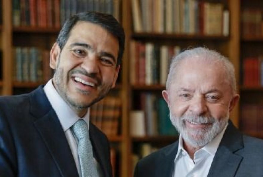 lula-entrega-mensagem-ao-senado-com-indicacao-de-messias-em-meio-a-crise lula-entrega-mensagem-ao-senado-com-indicacao-de-messias-em-meio-a-crise