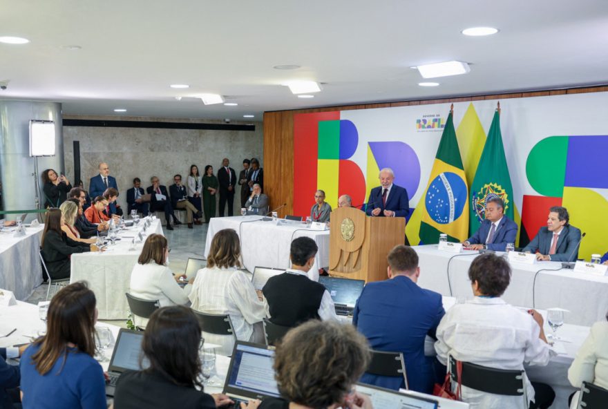 lula-fala-com-primeira-ministra-da-italia-sobre-acordo-mercosul-ue lula-fala-com-primeira-ministra-da-italia-sobre-acordo-mercosul-ue