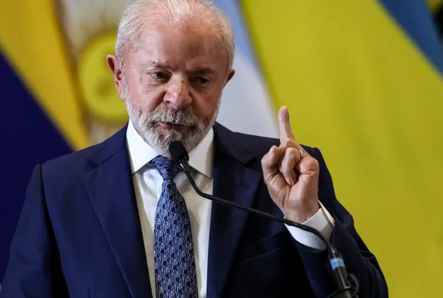 lula-faz-apelo-a-paz2C-condena-corrida-armamentista-e-critica-onu lula-faz-apelo-a-paz2C-condena-corrida-armamentista-e-critica-onu