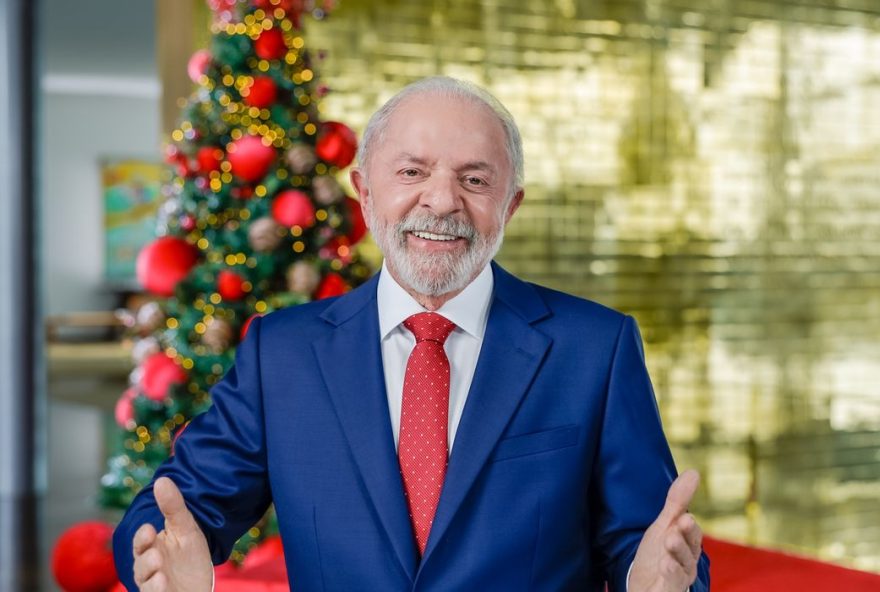 lula-faz-balanco-de-acoes-e-desafios-do-governo-e-diz-que-povo-brasileiro-e-vencedor-em-pronunciamento-de-natal lula-faz-balanco-de-acoes-e-desafios-do-governo-e-diz-que-povo-brasileiro-e-vencedor-em-pronunciamento-de-natal