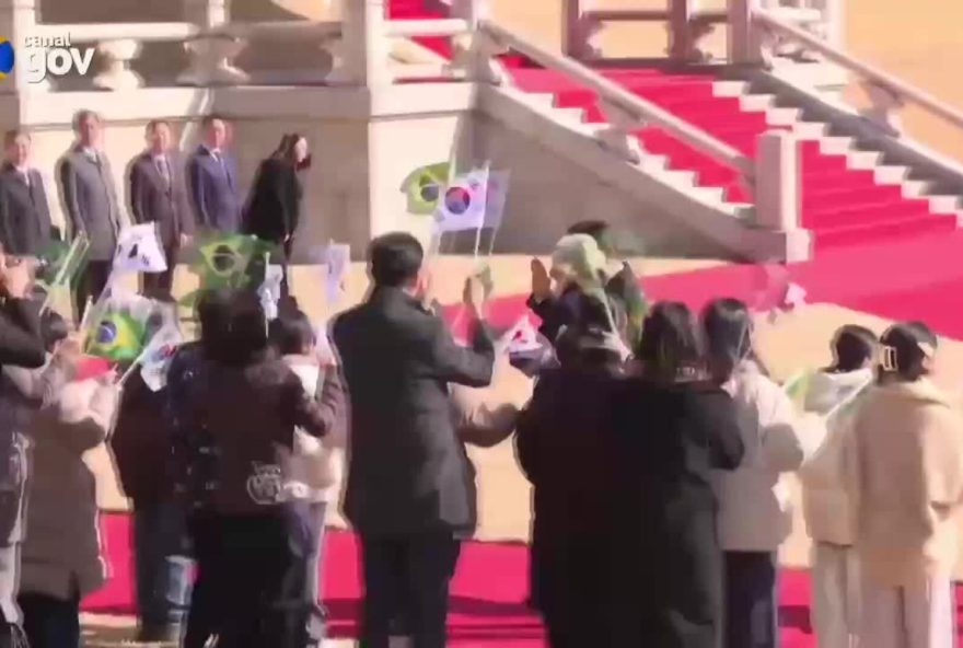 lula-fortalece-vinculos-comerciais-e-de-defesa-em-reuniao-com-presidente-sul-coreano lula-fortalece-vinculos-comerciais-e-de-defesa-em-reuniao-com-presidente-sul-coreano