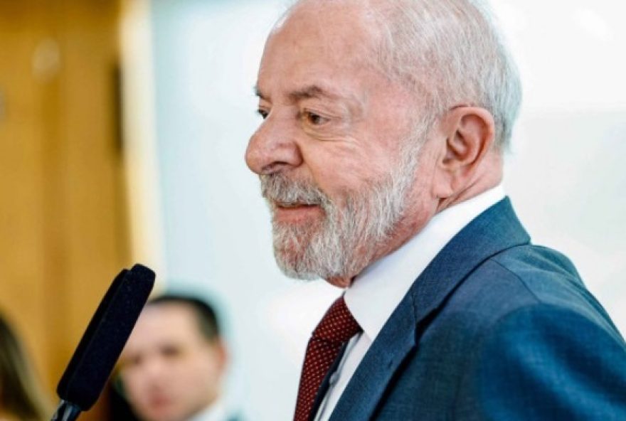 lula-ignora-empate-com-flavio-e-elege-tarcisio-como-oponente-ideal lula-ignora-empate-com-flavio-e-elege-tarcisio-como-oponente-ideal