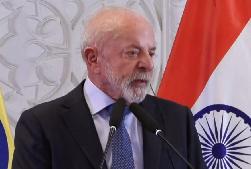 lula-pede-igualdade-no-tratamento-entre-paises-em-meio-a-tensoes-comerciais-com-trump lula-pede-igualdade-no-tratamento-entre-paises-em-meio-a-tensoes-comerciais-com-trump