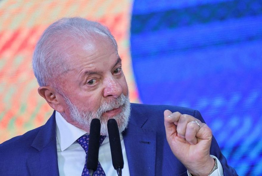 lula-planeja-viagens-e-inauguracoes-para-o-inicio-de-2026