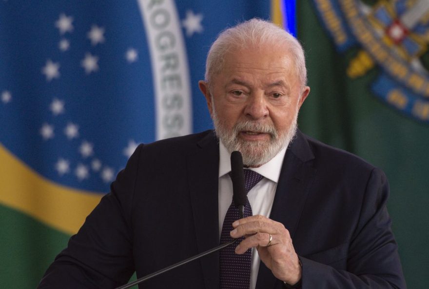 Lula tem artrose na cabeça do fêmur
(Foto: Agência Brasil)