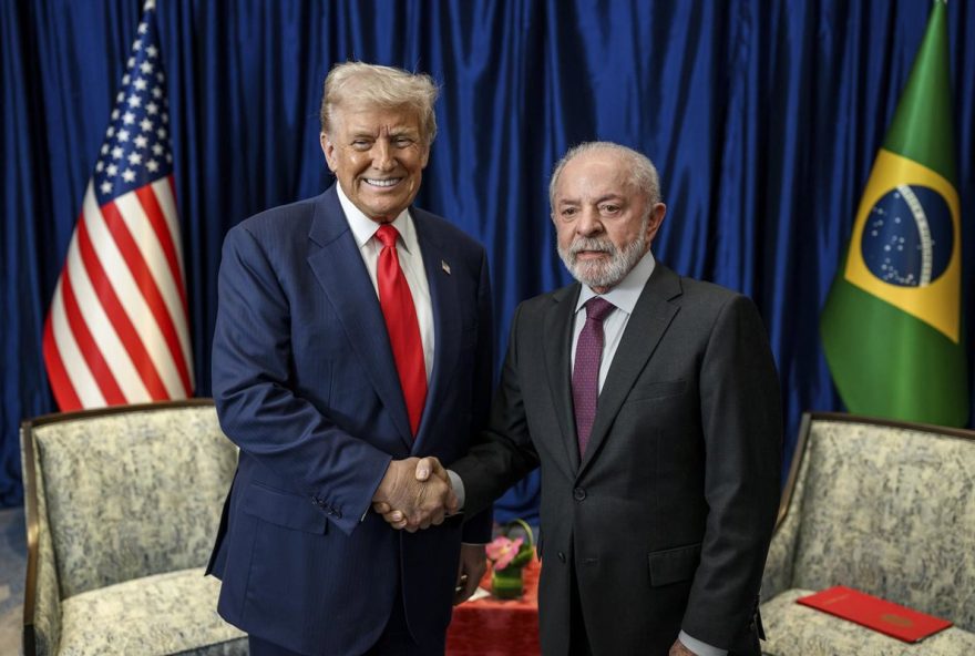 U.S President Donald Trump Meets With Brazilian President Lula Da Silva 26/10/2025 October 26, 2025, Kuala Lumpur, Malaysia: U.S. President Donald Trump, left, shakes hands with Brazilian President Luiz Inacio Lula da Silva, right, before the start of a bilateral meeting on the sidelines of the ASEAN Summit at the Kuala Lumpur Convention Center, October 26, 2025, in Kuala Lumpur, Malaysia.
POLITICA
Europa Press/Contacto/Daniel Torok/White House