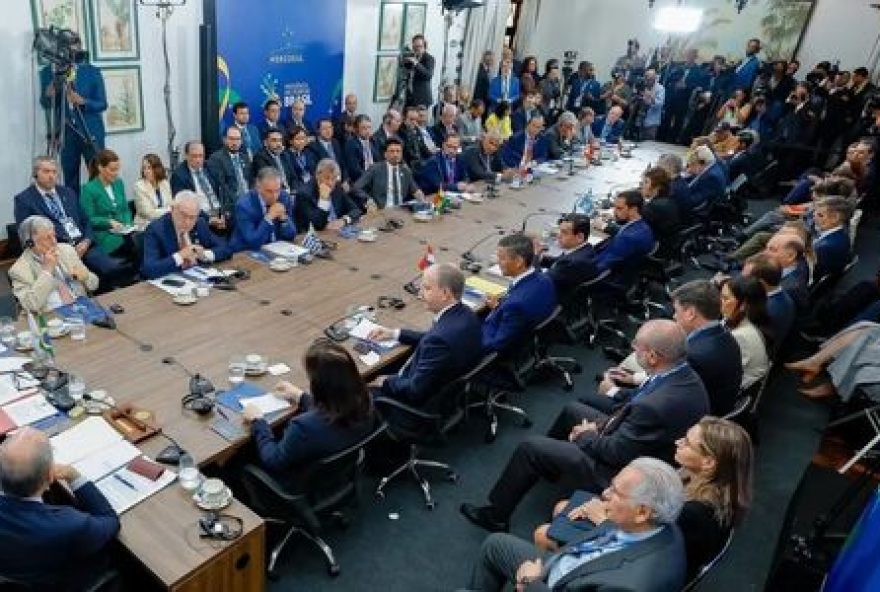 lula-realiza-reunioes-bilaterais-com-presidentes-do-panama-e-uruguai lula-realiza-reunioes-bilaterais-com-presidentes-do-panama-e-uruguai