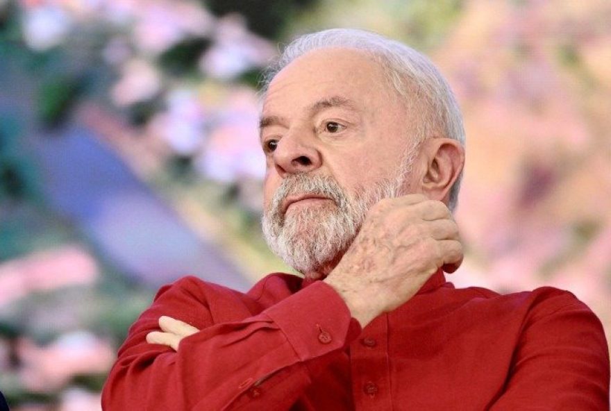 lula-reorganiza-equipe-com-velha-guarda-e-define-nucleo-da-campanha-a-reeleicao lula-reorganiza-equipe-com-velha-guarda-e-define-nucleo-da-campanha-a-reeleicao