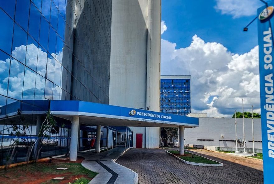 Prédio do INSS Brasília (DF), 03/11/2023, Prédio do Instituto Nacional do Seguro Social. Edfício sede do INSS. Fachada do INSS. Setor de autarquia sul Foto: Rafa Neddermeyer/Agência Brasil