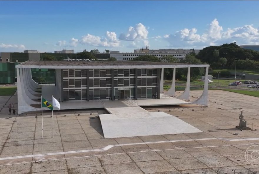 lula-sanciona-reajuste-de-825-para-servidores-do-judiciario-em-20262C-mas-veta-aumentos-para-2027-e-2028 lula-sanciona-reajuste-de-825-para-servidores-do-judiciario-em-20262C-mas-veta-aumentos-para-2027-e-2028